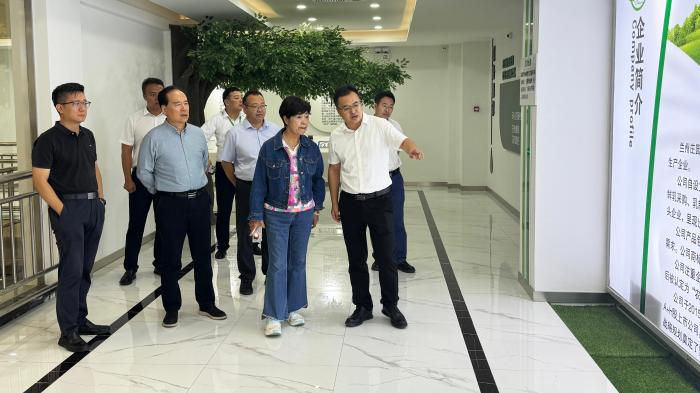 中国乳制品工业协会到尊时凯龙股份考察调研